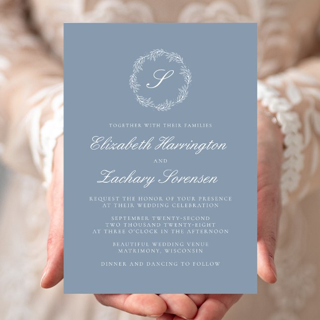 Convites Coroa de Monograma Azul Empoeirado Casamento Scrip (Criador carregado)