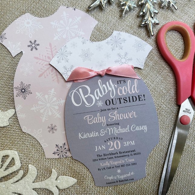 Convites Corte seu próprio Chá de biquíni rosa com floco de (DIY Cut Your Own + Add your ribbon Baby Bodysuit Shape Invitation, Baby It's Cold Outside, Pink Girl)