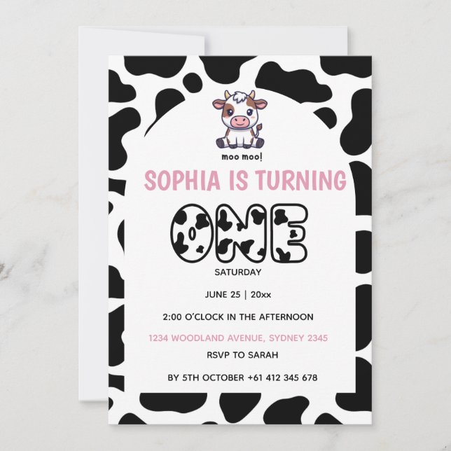Convites Cow Theme First Birthday Invitation – Turning One  (Frente)