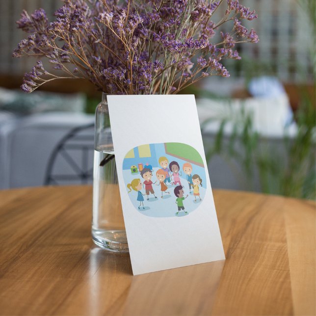 Convites Crianças Brincando Na Sala De Aula (Criador carregado)