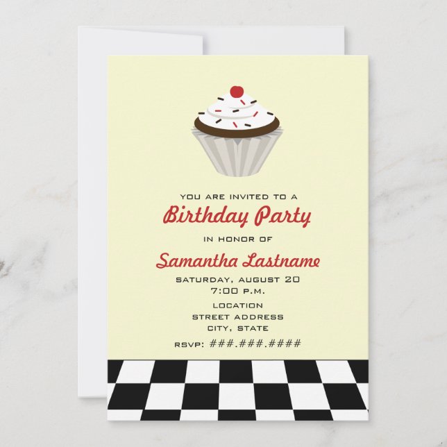 Convites Cupcake De Chocolate Com Festa de aniversário De C (Frente)