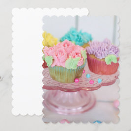 Convites Cupcakes doces de torta servem o destino do Yum De