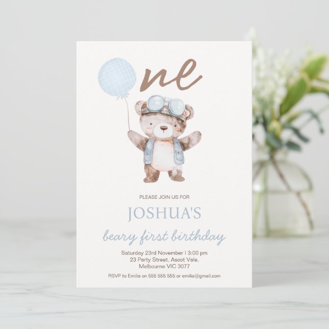 Convites Cute Blue Brown Beary First Birthday Bear Birthday (Em pé/Frente)