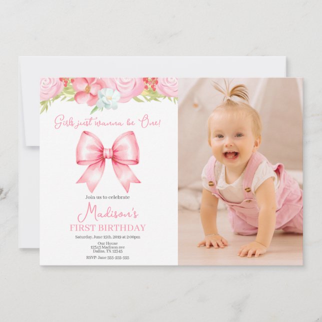 Convites Cute Pink Bow Girl First Birthday Photo Invitation (Frente)