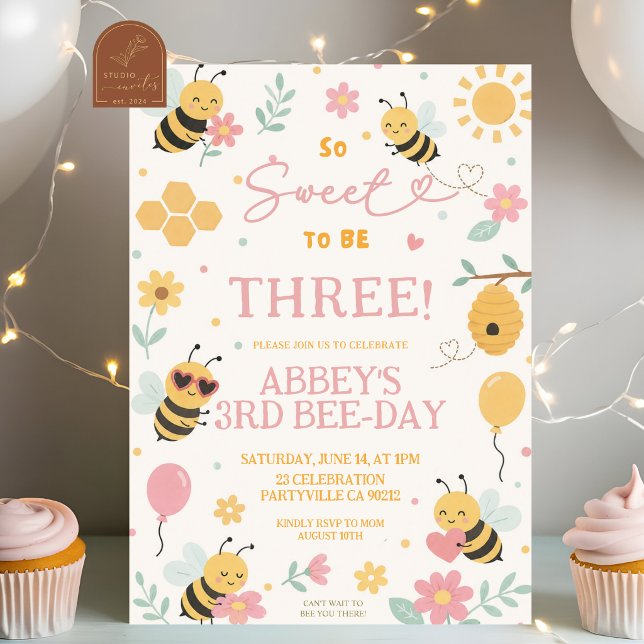 Convites Cute Pink Yellow Bee Aniversário qualquer idade an (Criador carregado)
