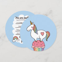 Cute Rainbow Unicorn no Cupcake de Aniversário