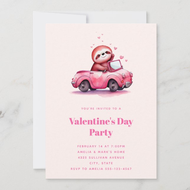Convites Cute Sloth in a Pink Convertible Valentine's Day (Frente)