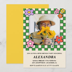 convites de 100º aniversário Flores Retro Groovy