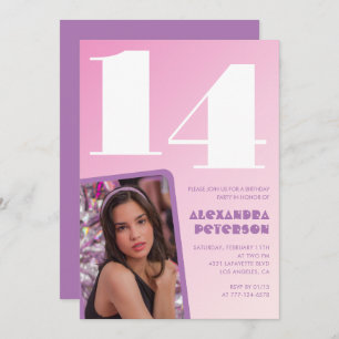 Convites de 14 de aniversário cor-de-rosa Foto ret
