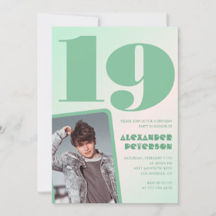 Convites de aniversário de 19 anos gradiente verde