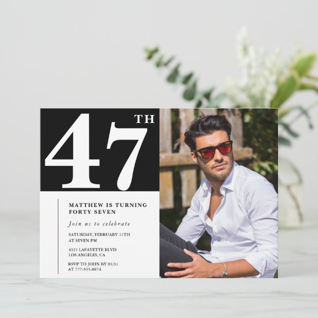 Convites de aniversário de 47 anos Preto e Branco  (Em pé/Frente)