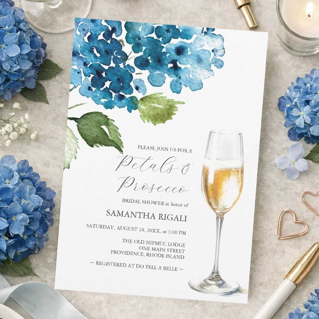 Convites de Chá de Panela com Pétalas Azuis e Pros (blue petals and prosecco bridal shower invitations with watercolor hydrangeas)