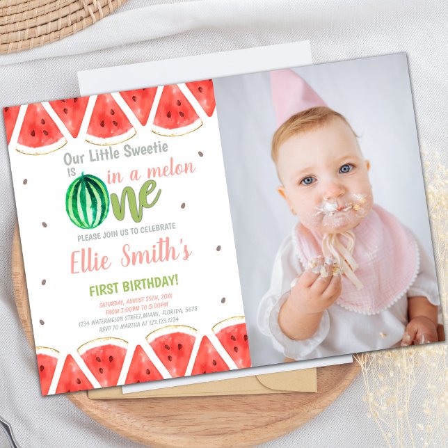 Convites de festas de Verão Personalizáveis para C (One in melon Watermelon Birthday Invitations photo)