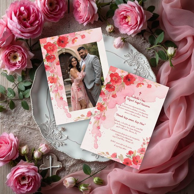 Convites Delicate Pink Floral Frame Christian Catholic (Delicate Pink Floral Frame Christian Catholic Wedding Invitation Cards in Spanish with Back Photo.)