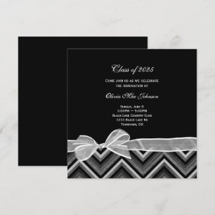 Convites design chevron Graduação prateada e preta