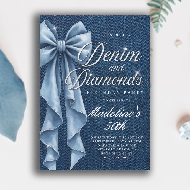 Convites Diamantes de Denim Arco Branco Azul Glam 50º Anive (denim and diamonds 50th birthday party invitation blue white coquette bow bling sparkles classy)