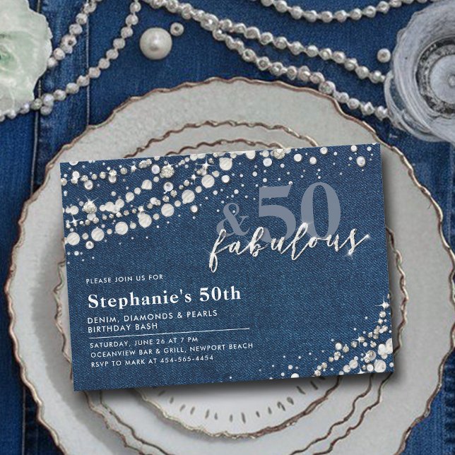 Convites Diamantes Pearls Denim Chic Fabuloso 50º Aniversár (50th birthday invitation women denim diamonds pearls modern elegant classy chic bling glitz glam)