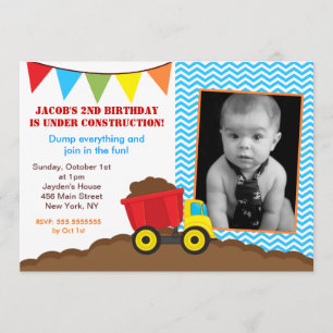 Convites do aniversário da foto da construção do