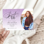 Convites Doce 16 Aniversário - Foto De Glama Leve Púrpura<br><div class="desc">Este convite de aniversário brilhante de tendências apresenta um elegante título de tipografia e sua foto favorita. Adicione seu texto personalizado usando o formulário modelo. Opções adicionais para texto e layout estão disponíveis se você optar por personalizar ainda mais.</div>