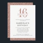 Convites Doce 16 Mínimo de Aniversário com Lantera Rosa Dou<br><div class="desc">Um simples e minimalista design elegante de glitter rosa com tipografia de cinzas negras claras e um monograma personalizado em um doce e moderno convite de 16 anos para a menina cinzenta que prefere elegância clássica. Os itens de decoração da parte coordenadora disponíveis no Compro Designer de Gráficos de Papel...</div>