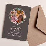 Convites Doce Festa de aniversário de Fotografias Personali<br><div class="desc">Esses convites adoráveis apresentam uma elegante ilustração de uma coroa floral em lindas cores pastel em um fundo fino de listras verticais e podem ser personalizados com sua foto e texto personalizados. Design perfeito para dezesseis festas de aniversário,  quinceaneras,  festas de aniversário de meninas,  e muito mais!</div>