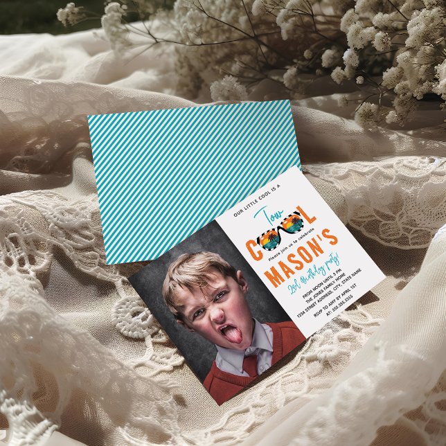 Convites Dois Legal segundos aniversários (Criador carregado)