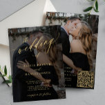 Convites Dourada caligrafia fotografia de sobreposição QR C<br><div class="desc">Foto romântica elegante de luxo de tendências, tudo em um convite de casamento com texto falsa de ouro "o casamento de" e cobertura preta com um roteiro de caligrafia. Personalize-o com suas 2 fotos e seu CÓDIGO QR de varredura (gerado automaticamente com o link de URL) no site para RSVP...</div>