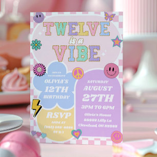 Convites Doze É Uma Festa de aniversário De 12 De Pré-Disqu