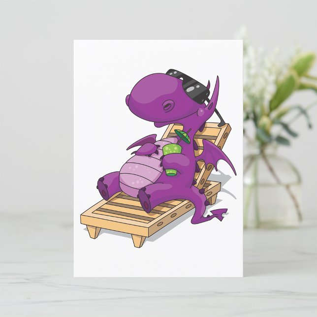 Convites Dragão Roxo Relaxando na Cadeira de Decks (Criador carregado)