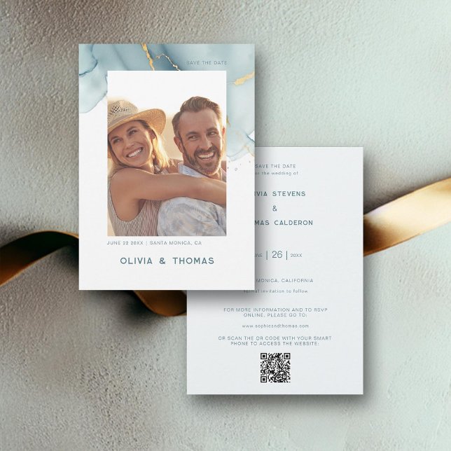 Convites Dusty Blue Chic Modern Wedn QR Data de Salvamento  (dusty blue qr code photo wedding save the date elegant bohemian modern romantic summer winter beach)