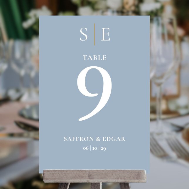 Convites Dusty Blue E Monograma Dourado Número De Mesa De C (Dusty Blue And Gold Monogram Wedding Table Number)