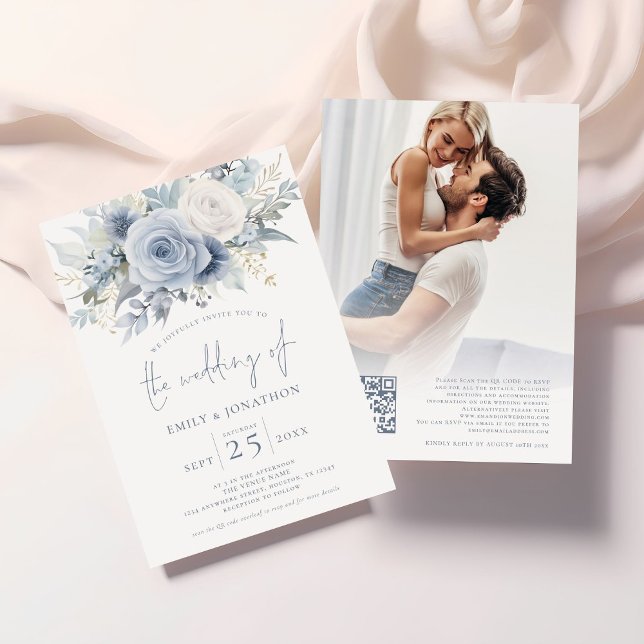 Convites Dusty Blue Florals Foto QR Código Azul Casamento (Front and back view)