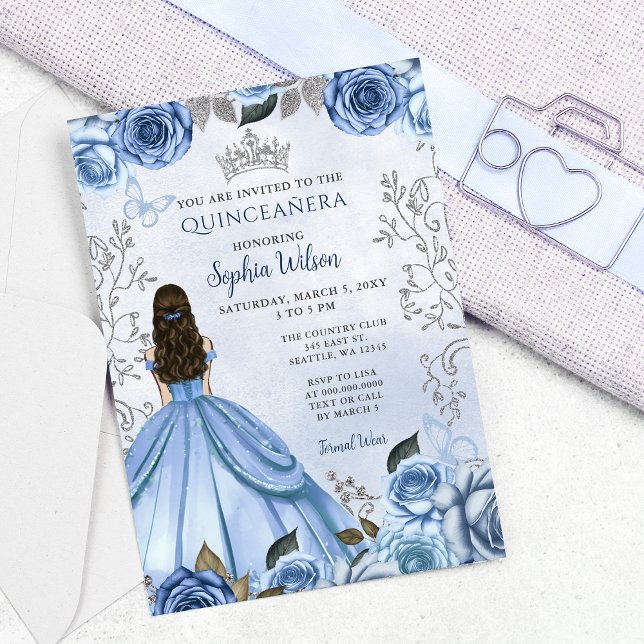 Convites Dusty Blue Silver Princesa Floral Quinceañera (Dusty Blue Silver Floral Princess Quinceañera Invitation)