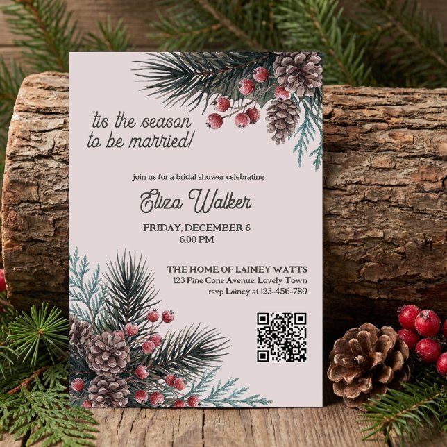 Convites É a Temporada de Pinhas de Natal para Chá de Noiva (Winter Bridal Shower invitation with pine cones and berries by Darling & May)