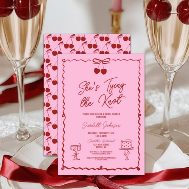 Convites Ela é Casando Arco de Cherry Red Chá de panela (Pink and Cherry Red She's Tying the Knot Bow Bridal Shower Invitations, Chic Trendy, Wavy, Cherries)