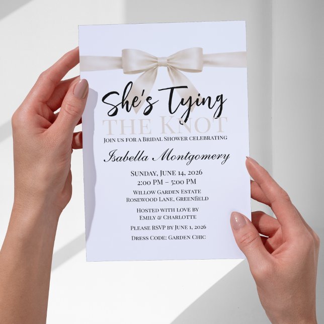 Convites Ela Está Amarrando o Nó Tema Arco de Marfim (She’s Tying the Knot Theme Ivory Bow Invitation
)