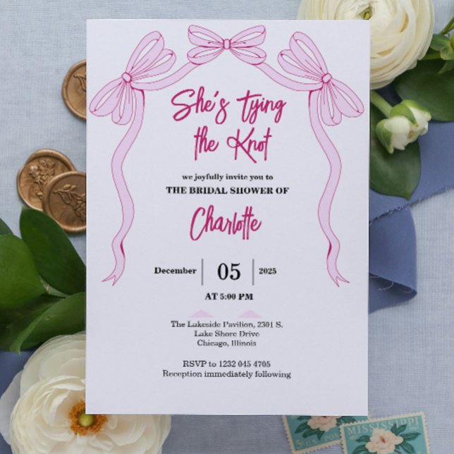 Convites Ela Está Dando o Nó Laço Rosa Simples Chuveiro de  (she's tying the knot minimalist pink bow coquette bow bridal shower simple hand drawn)