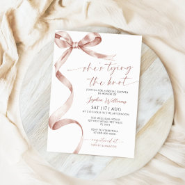 Convites Ela Está Fazendo o Nó Mocha Bow Chá de Noiva