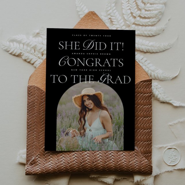 Convites Ela Fez A Formatação Moderna De Fontes Híbridas De (Criador carregado)