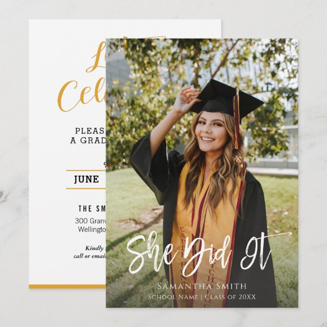 Convites Ela Fez A Graduação De Fotos De Script Moderno (Frente/Verso)