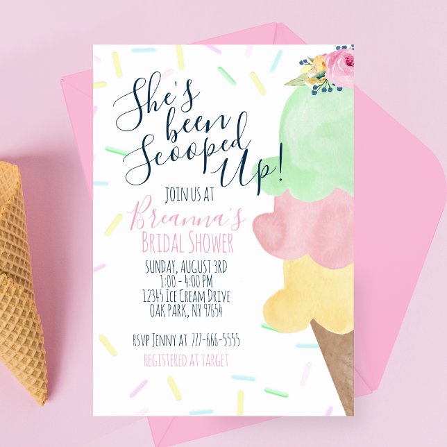 Convites Ela foi esfregada no Chá de panela Sorvete (Watercolor She's Been Scooped Up Bridal Shower Invitations in Green, Pink and Yellow)