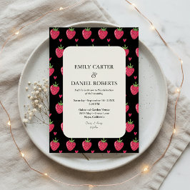 Convites Elegant Black & Pink Strawberry Wedding Invitation