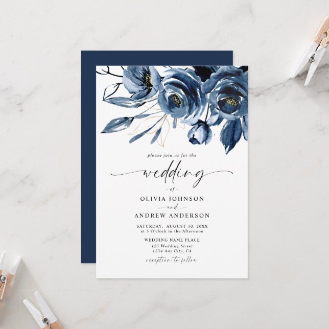 Convites Elegant Modern Navy Blue Flowers & Script Wedding (Frente/Verso In Situ)