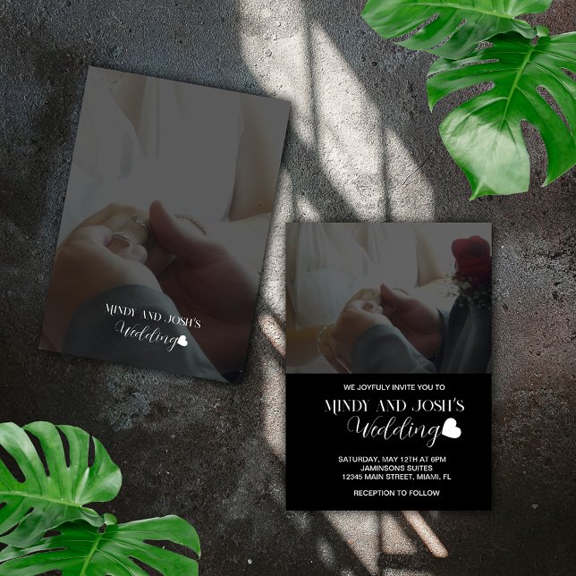 Convites Elegant Script Heart Two Photo  (Criador carregado)