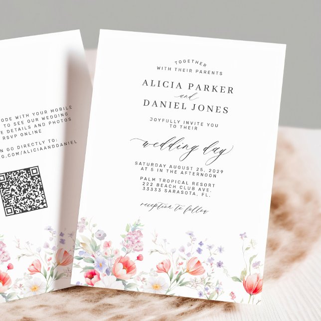 Convites Elegant wildflower garden QR code RSVP wedding (Criador carregado)