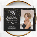 Convites Elegante 50 e Fabulosa Foto Dourada brilhante Pret<br><div class="desc">Convide a família e os amigos para a 50ª festa de aniversário com este convite elegante e na moda. Ele apresenta brilho dourado em fundo preto e tipografia na moda branca. você pode facilmente substituir a foto por uma de suas e personalizar os detalhes.</div>
