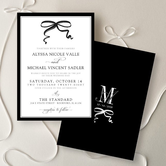 Convites Elegante Arco Preto e Branco Simples Casamento Mod (Elegant modern black and white bow simple calligraphy script minimalist monogram wedding invitation)