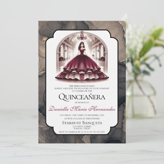 Convites Elegante Burgundy Quinceañera (Em pé/Frente)