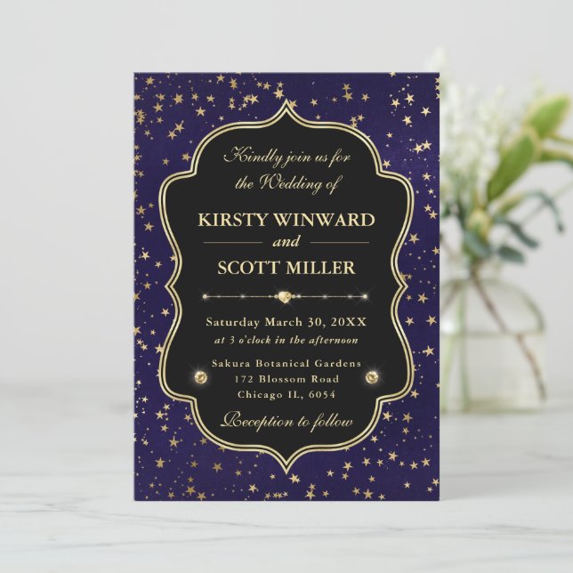 Convites Elegante Casamento Celestial com Estrelas Roxo e D (Em pé/Frente)