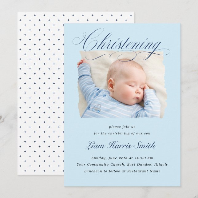 Convites Elegante Dusty Blue Pastel Script Foto do Batismo (Frente/Verso)